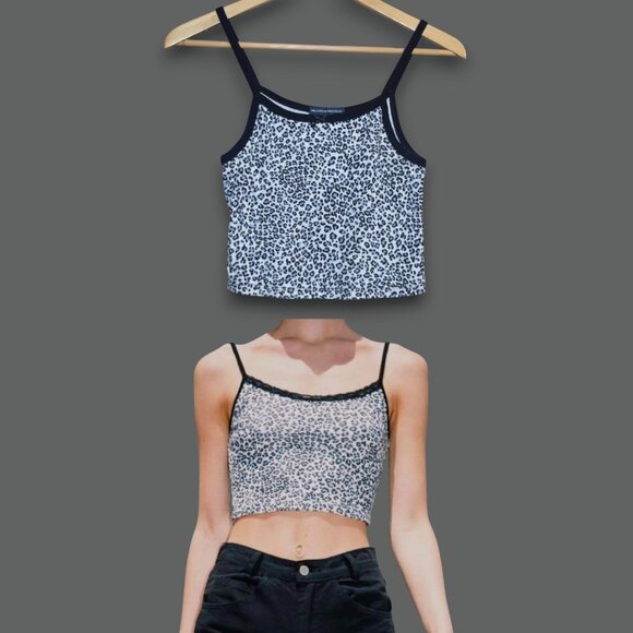 Brandy Melville Cropped Blue Leopard Print CROP TOP Tank Shirt - Picture 1 of 7